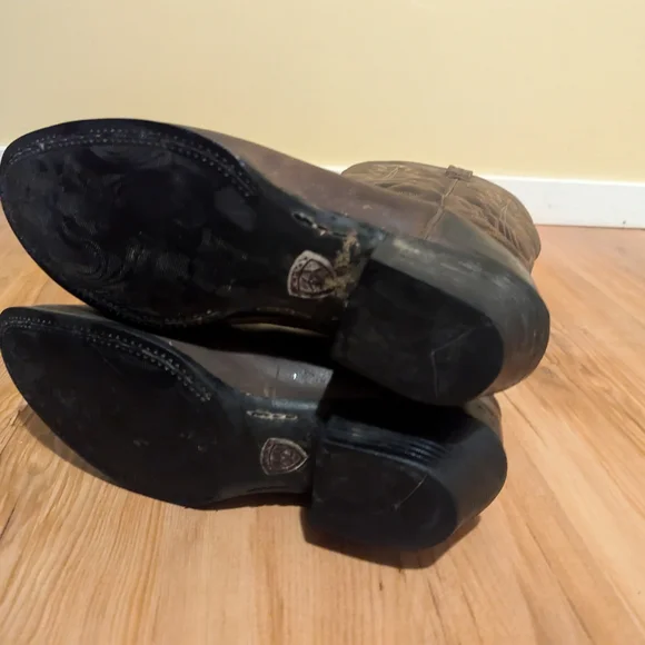 Men's Brown Leather Cowboy Boots - Picture 2 of 3